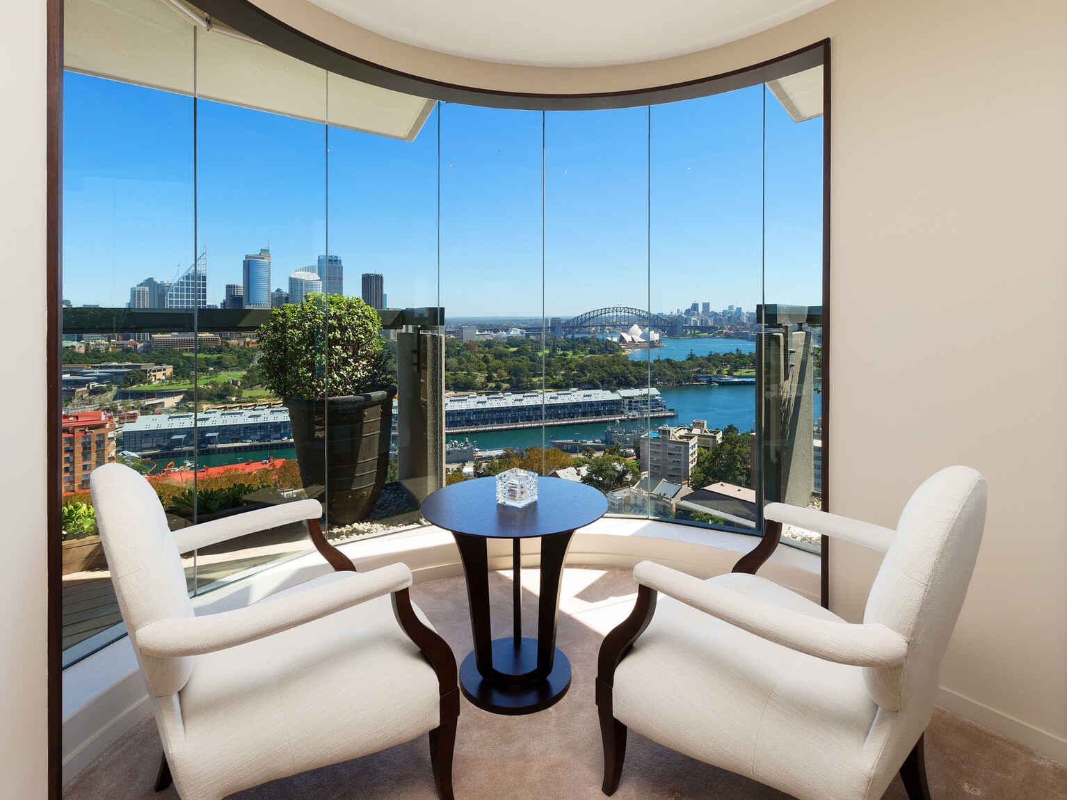 Level 16/7 Rockwall Crescent Potts Point