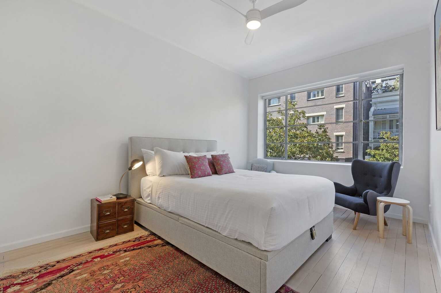 7/10C Challis Avenue Potts Point