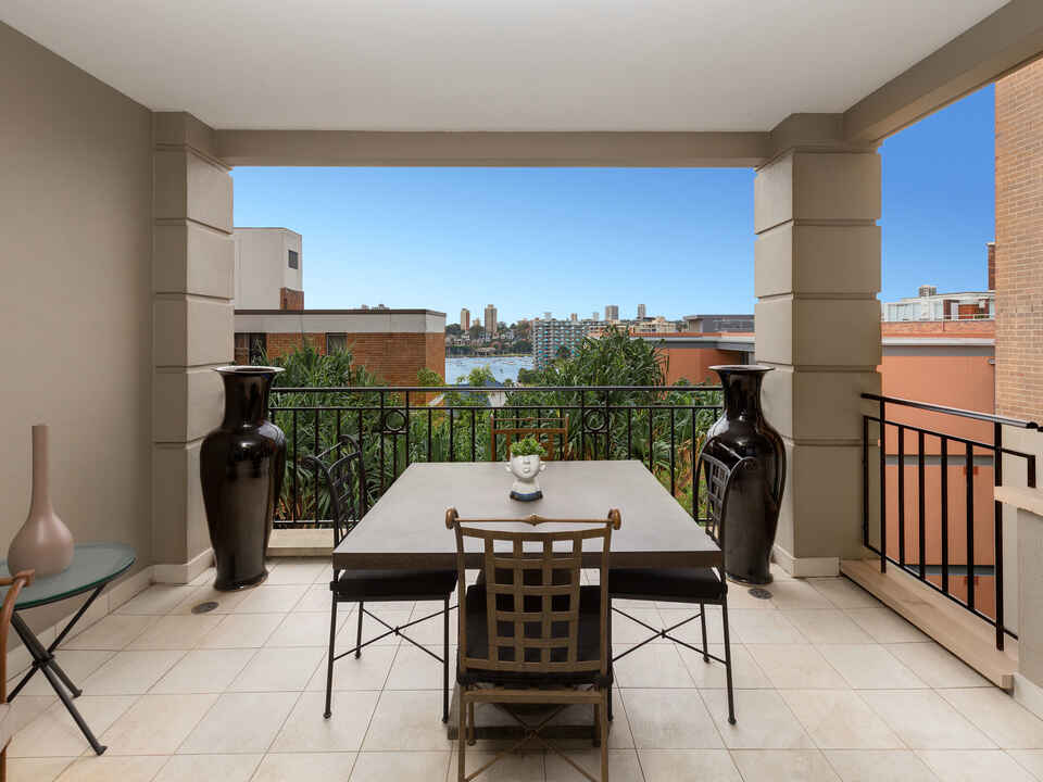 6/18 Macleay Street Potts Point