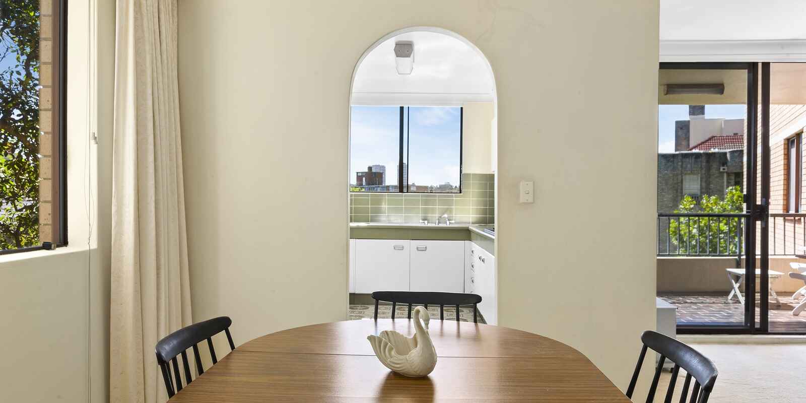 21/29 Roslyn Gardens Elizabeth Bay 21/29 Roslyn Gardens Elizabeth Bay