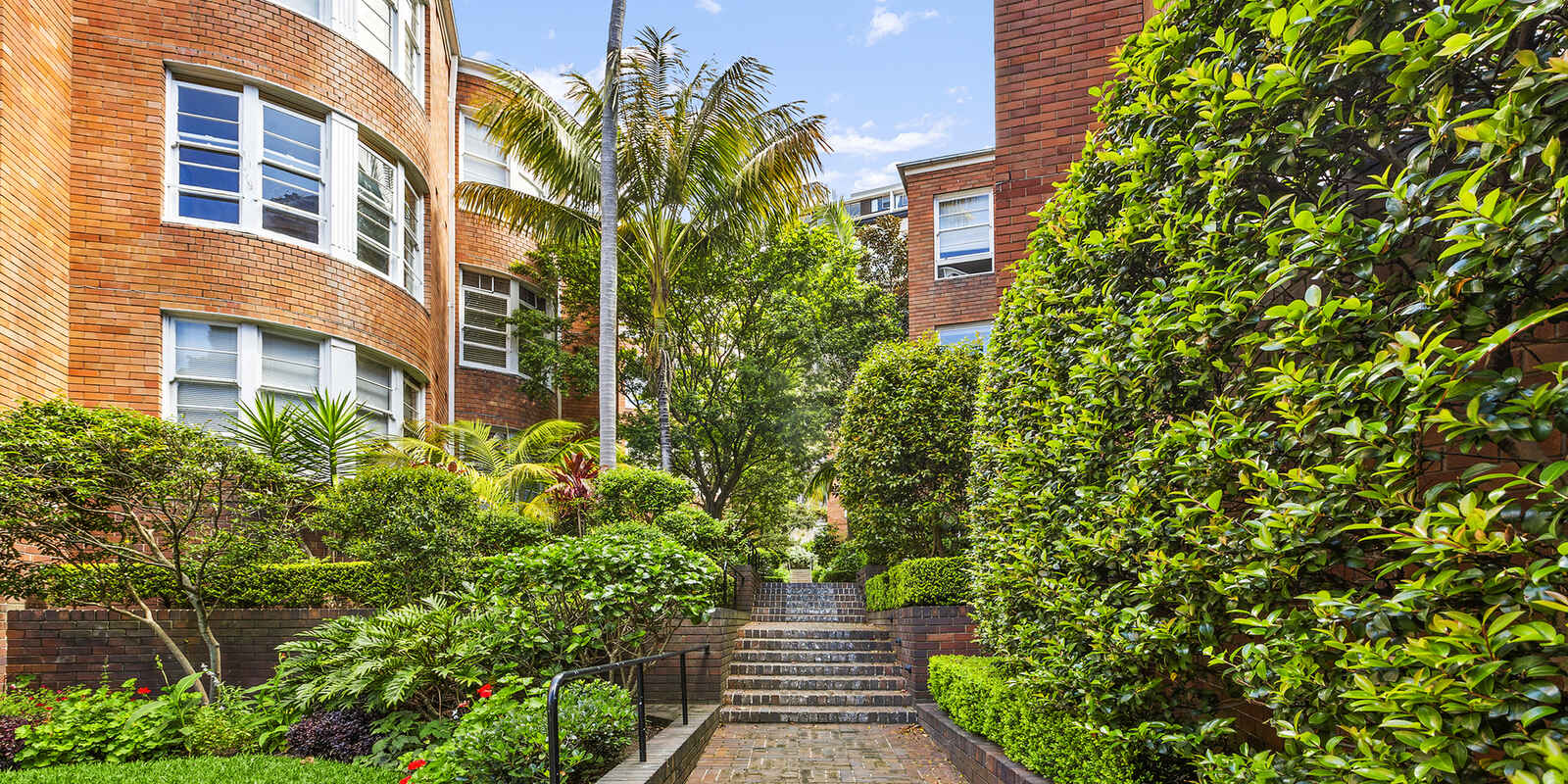 5/23A Billyard Avenue Elizabeth Bay