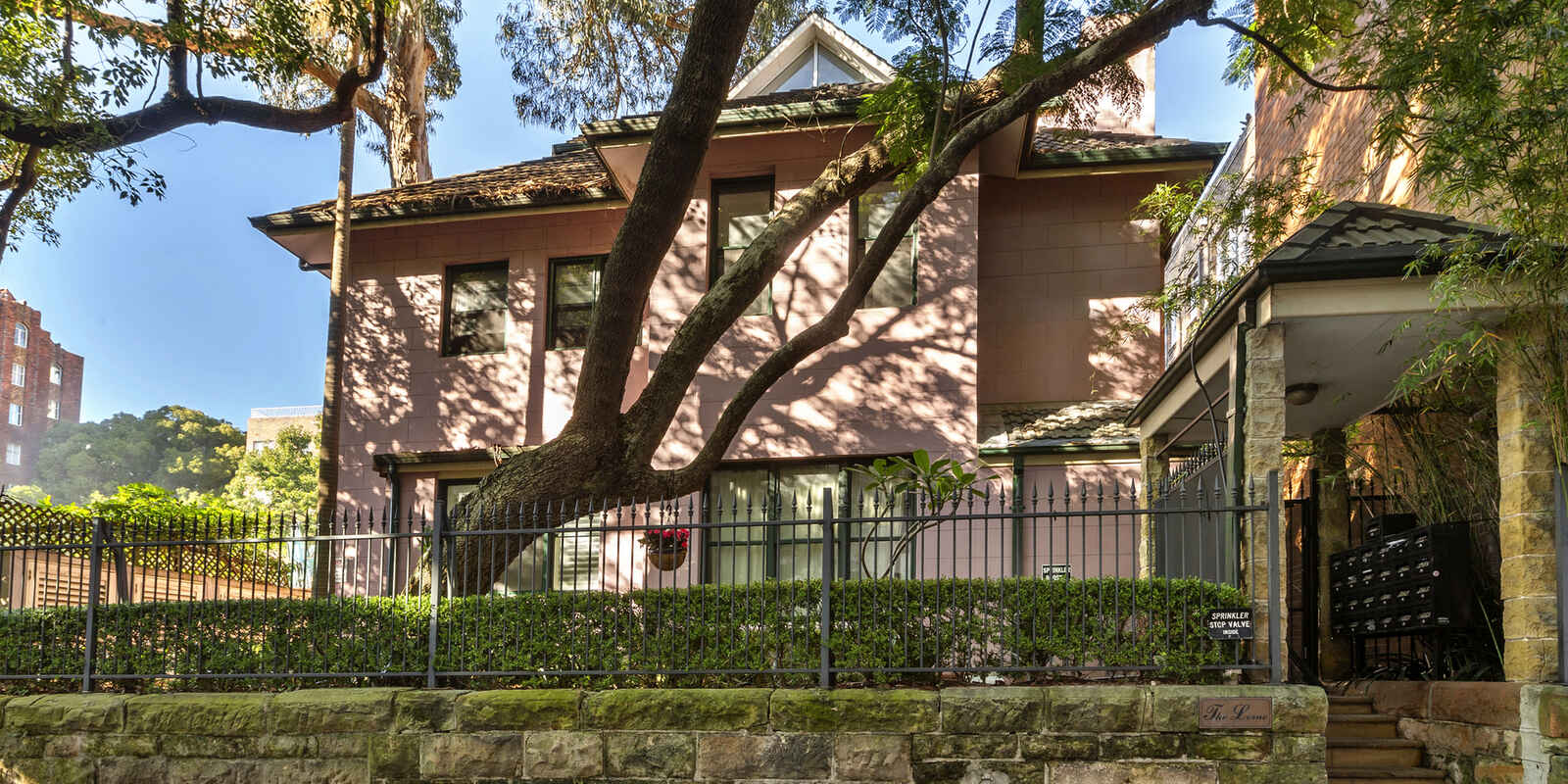 102/9 Greenknowe Avenue Elizabeth Bay