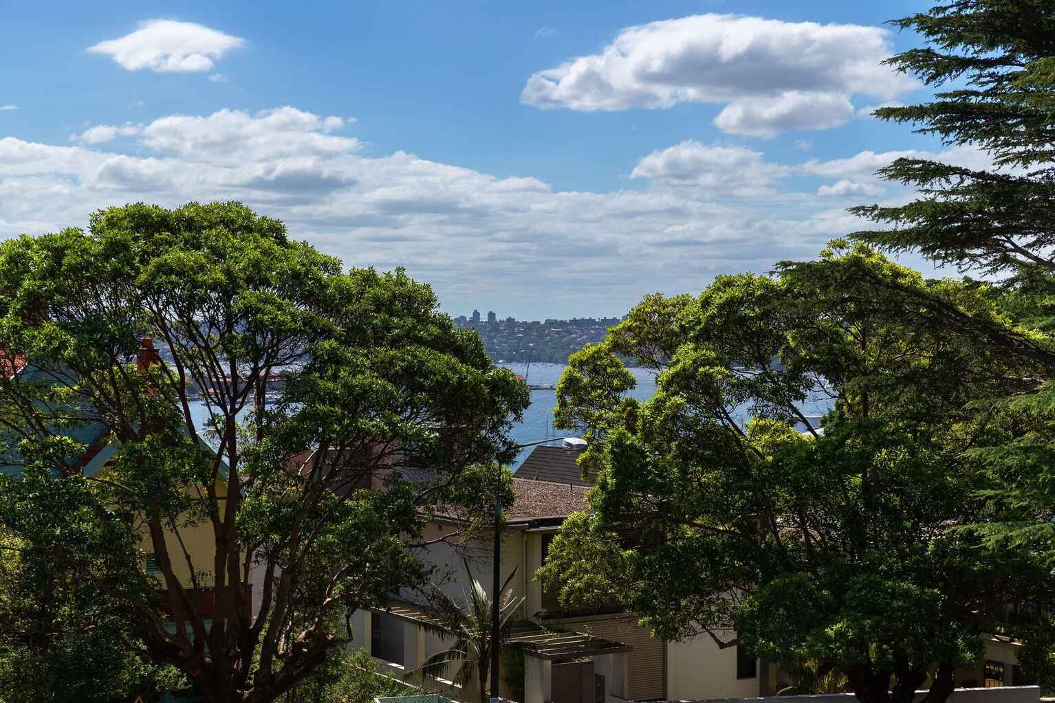 2/51 Darling Point Road Darling Point