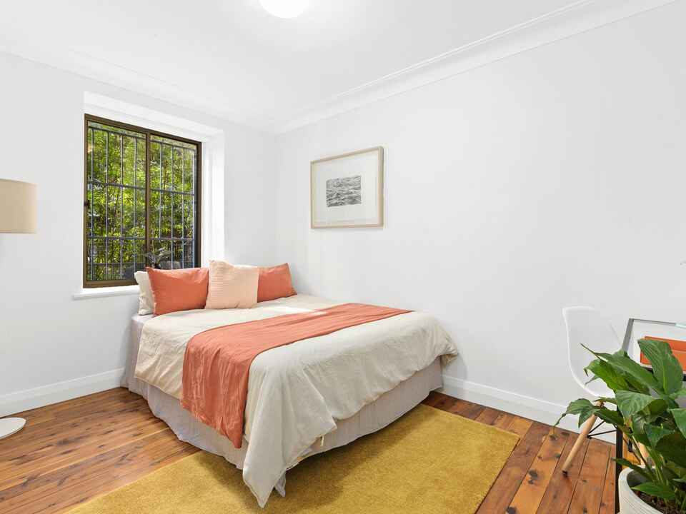 4/4 Macleay Street Potts Point