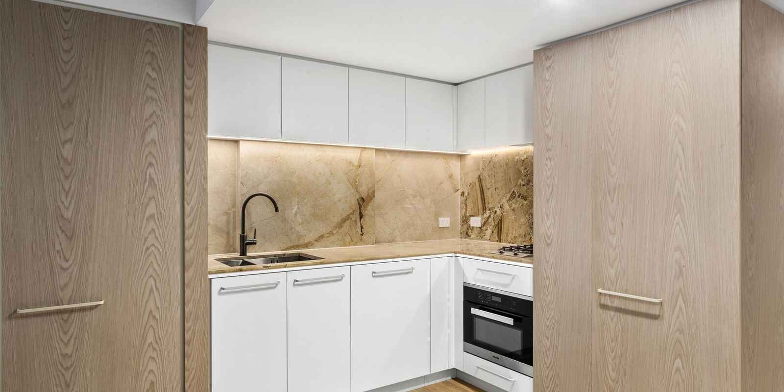 1201/226 Victoria Street Potts Point