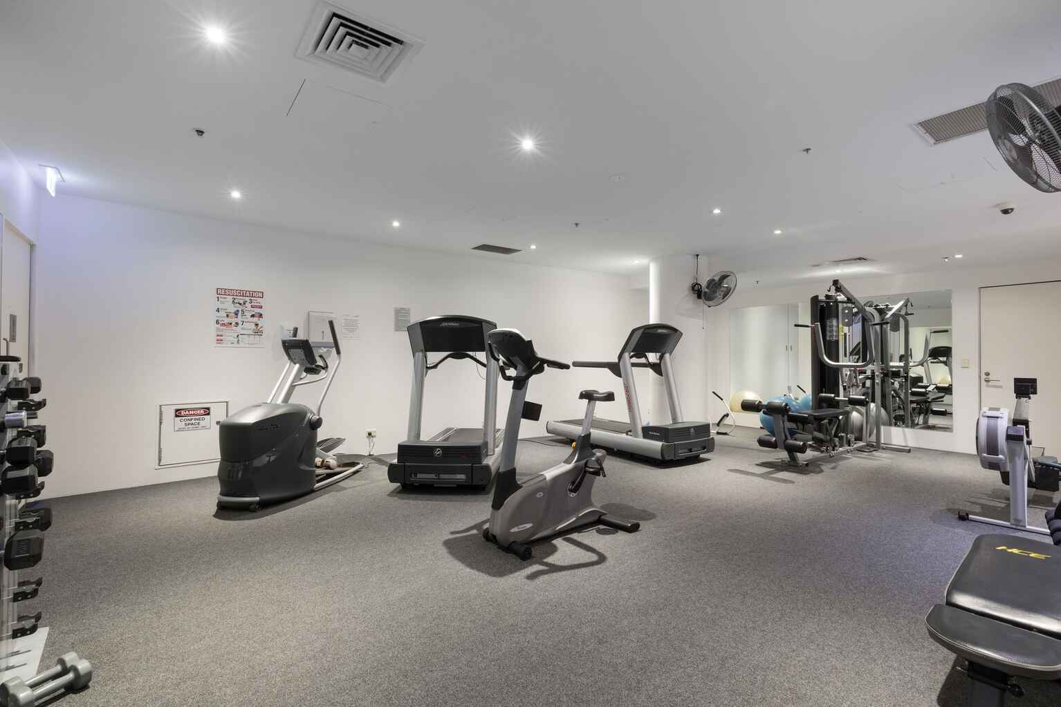 G10/2A Elizabeth Bay Road Elizabeth Bay