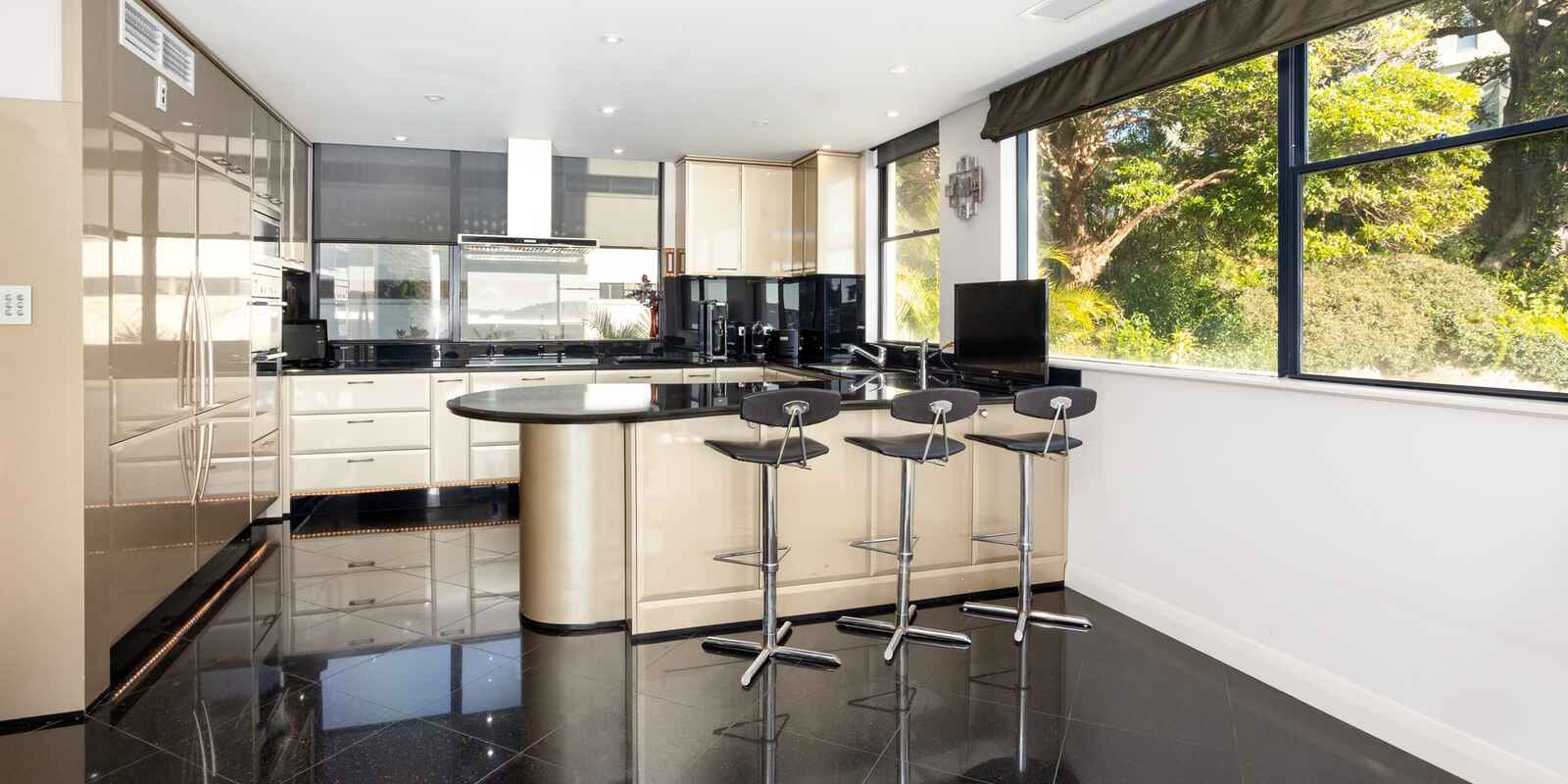 71/95 Elizabeth Bay Road Elizabeth Bay 71/95 Elizabeth Bay Road Elizabeth Bay