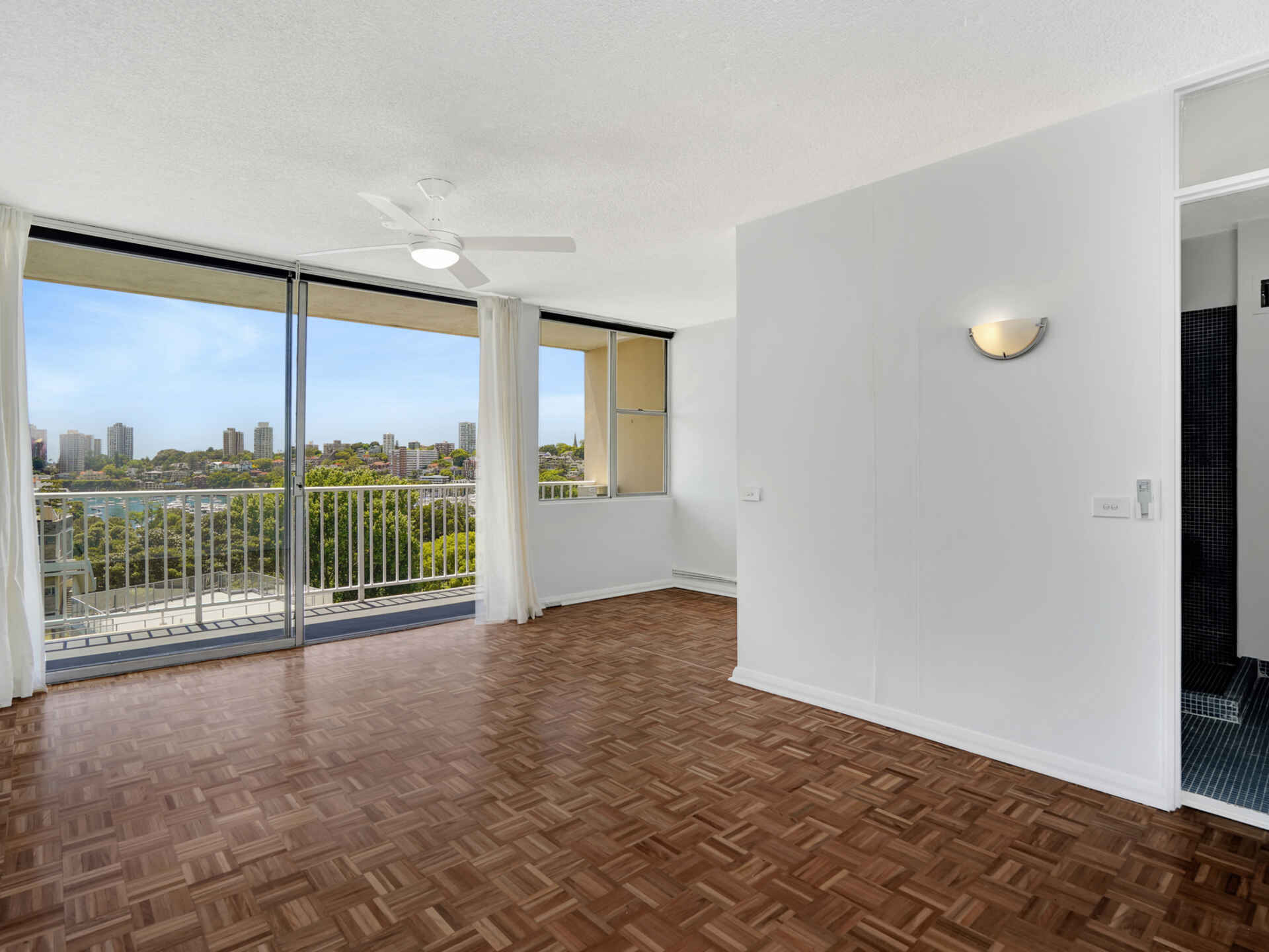 807/76 Roslyn Gardens Rushcutters Bay