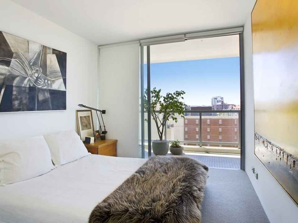 1002/3 Kings Cross Road Potts Point