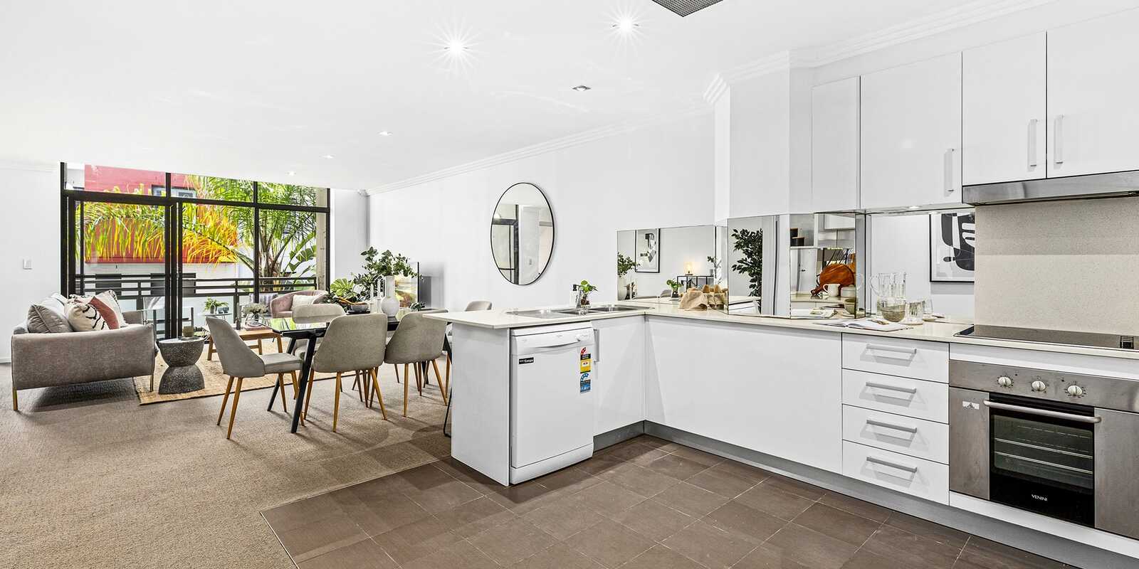 11/26-34 McElhone Street Woolloomooloo