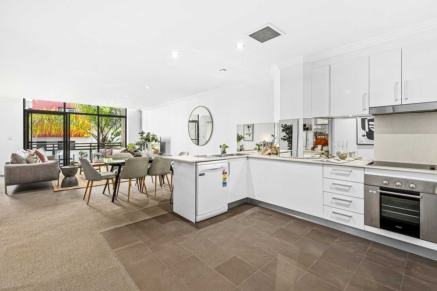 11/26-34 McElhone Street Woolloomooloo