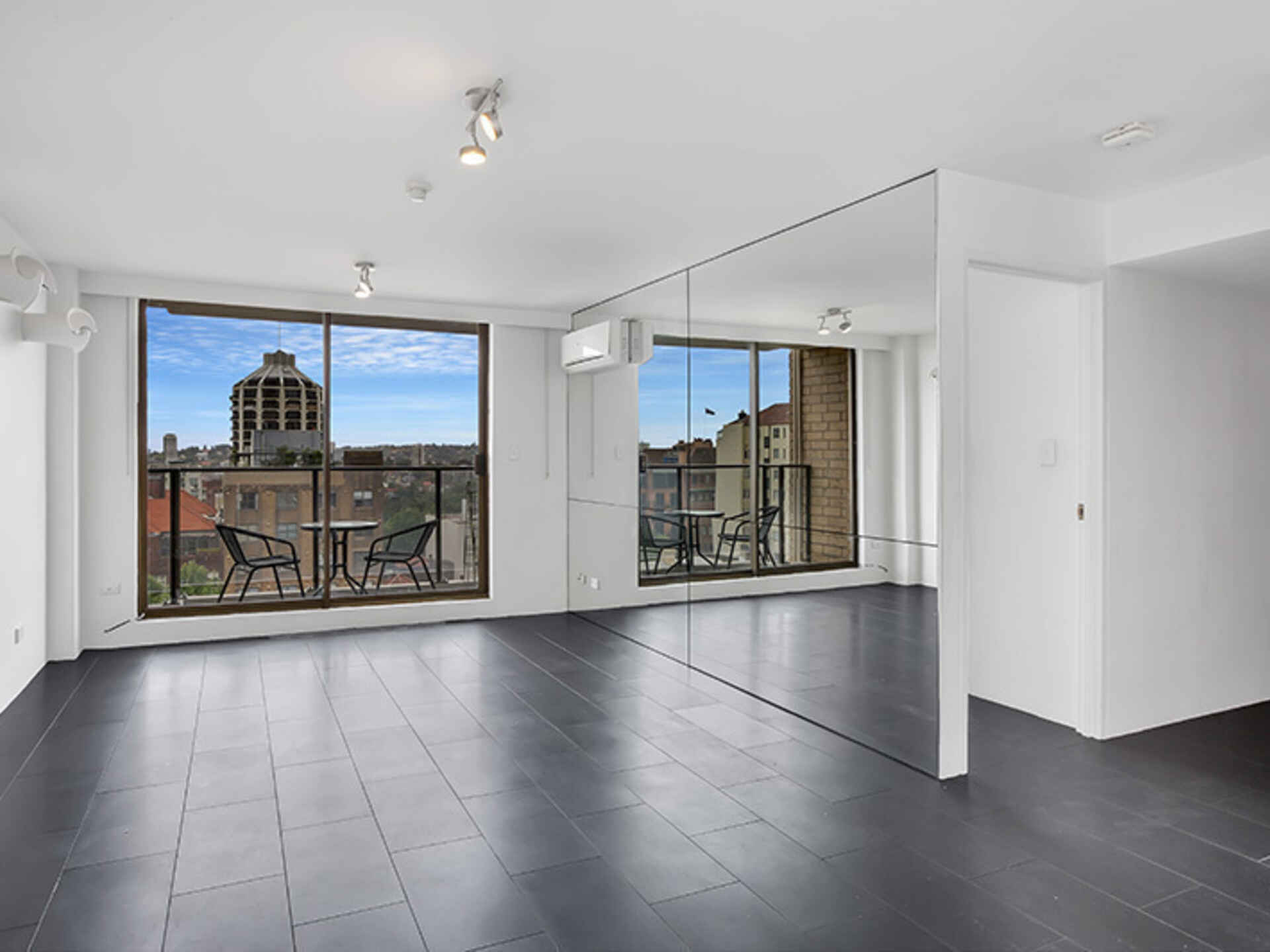 1205/2 Springfield Avenue Potts Point