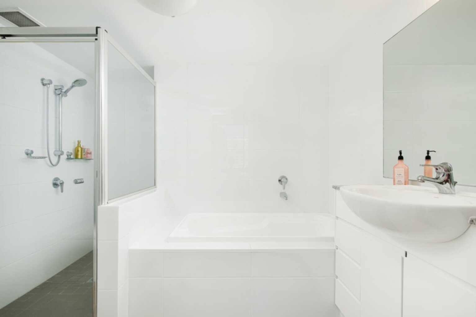 239/6e Cowper Wharf Roadway Woolloomooloo