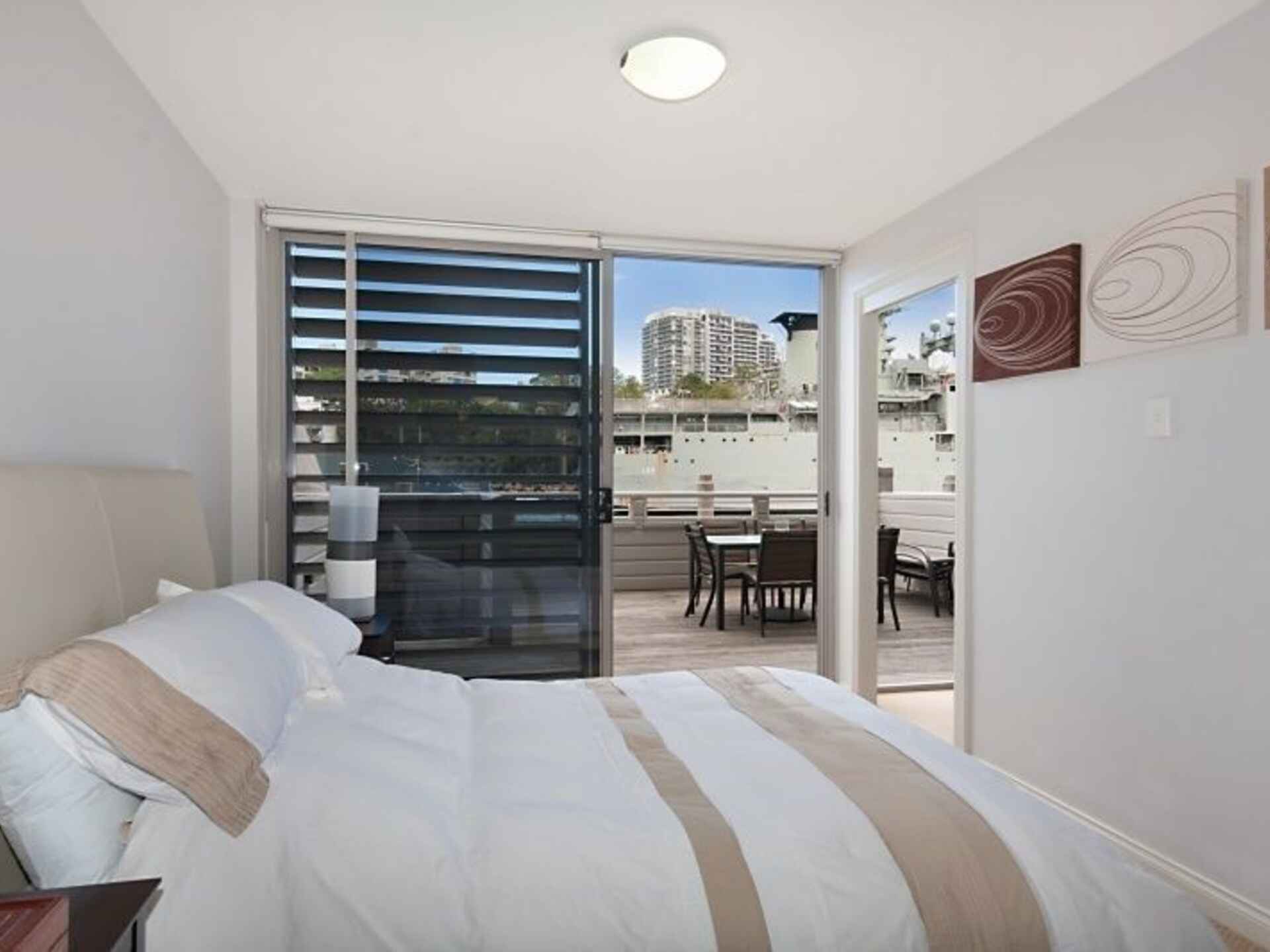 138/6 Cowper Wharf Road Woolloomooloo