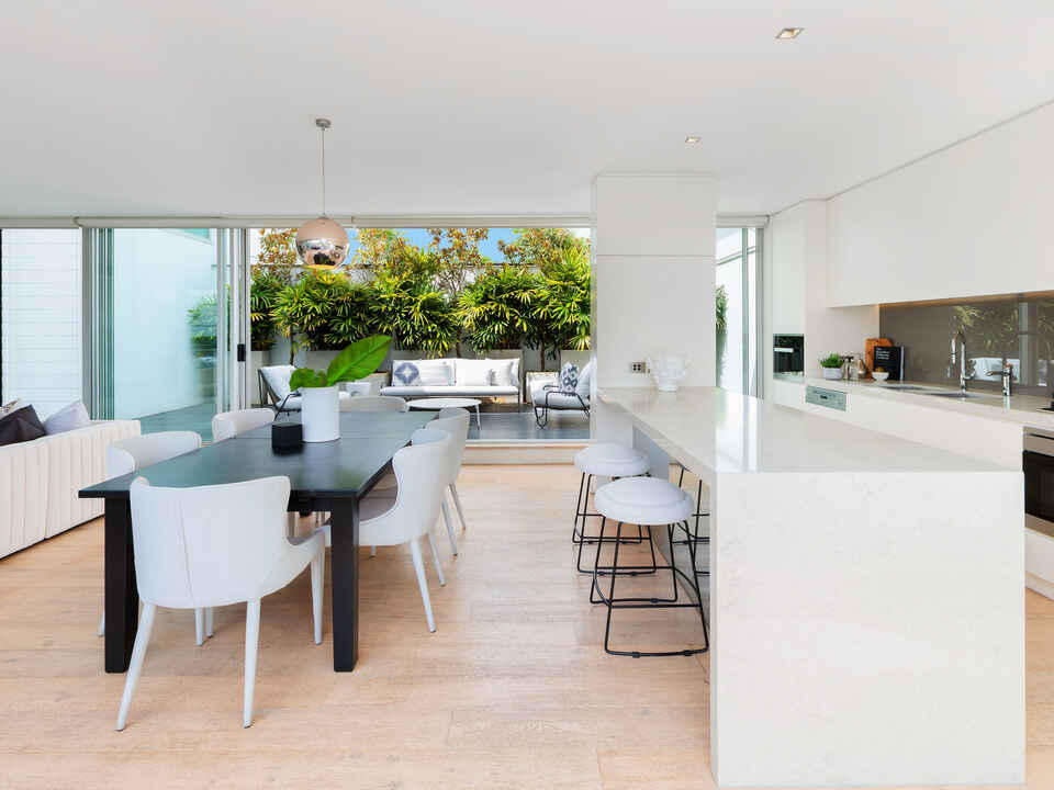 706/46-50 Burton Street Darlinghurst