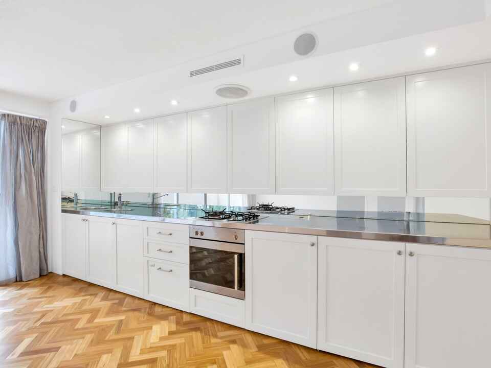 21/6 Greenknowe Avenue Elizabeth Bay