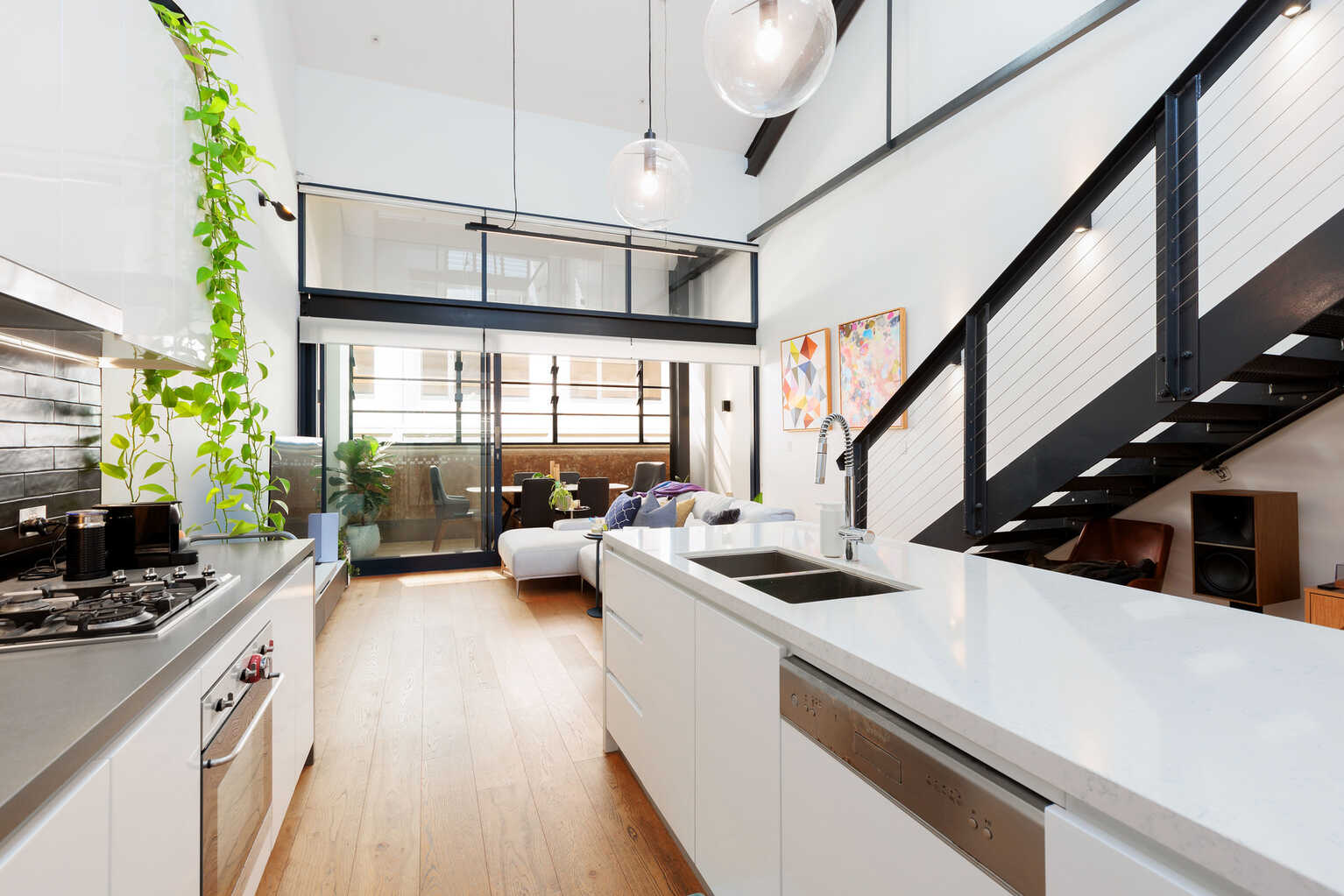 709/46-48 Riley Street Woolloomooloo 709/46-48 Riley Street Woolloomooloo
