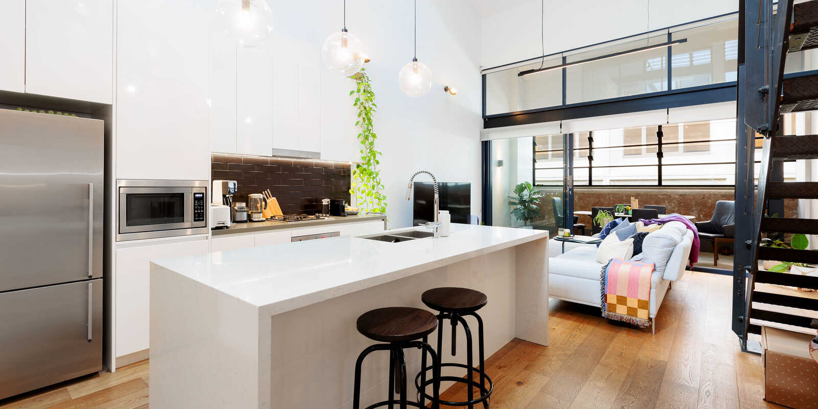 709/46-48 Riley Street Woolloomooloo 709/46-48 Riley Street Woolloomooloo
