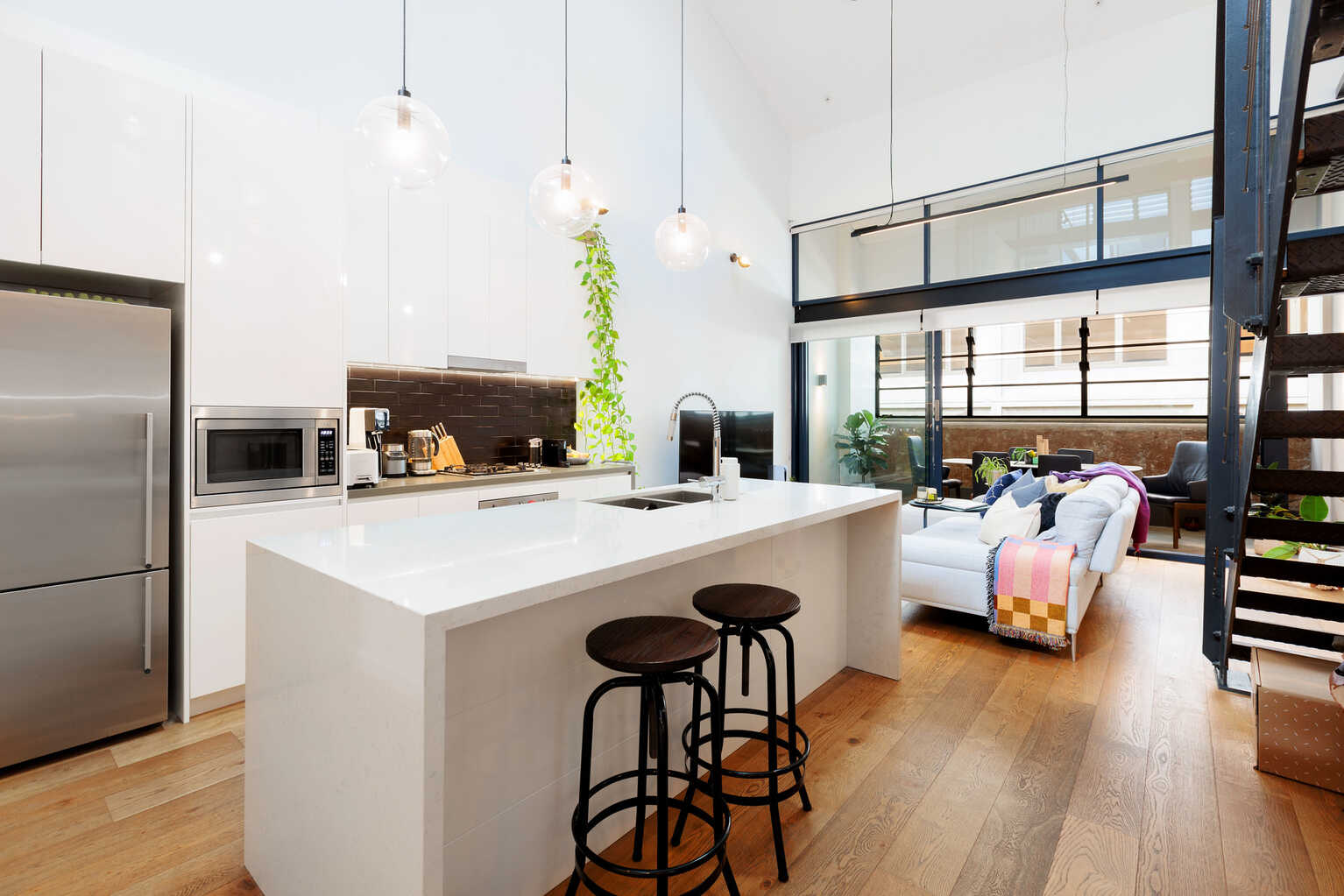 709/46-48 Riley Street Woolloomooloo 709/46-48 Riley Street Woolloomooloo