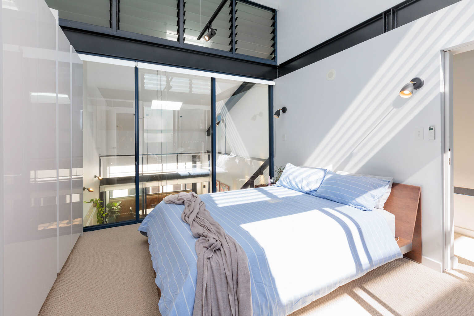 709/46-48 Riley Street Woolloomooloo 709/46-48 Riley Street Woolloomooloo