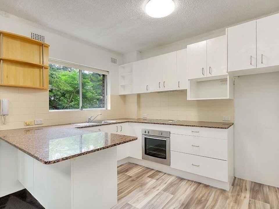 3/27A Eaton Street Neutral Bay