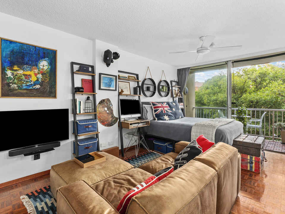 503/76 Roslyn Gardens Rushcutters Bay
