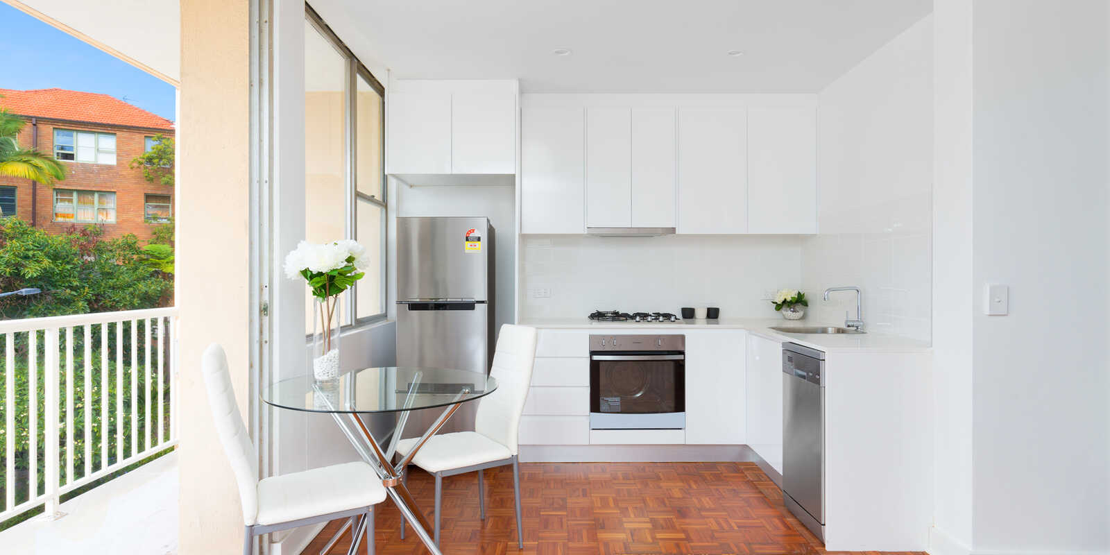 301/76 Roslyn Gardens Rushcutters Bay 301/76 Roslyn Gardens Rushcutters Bay