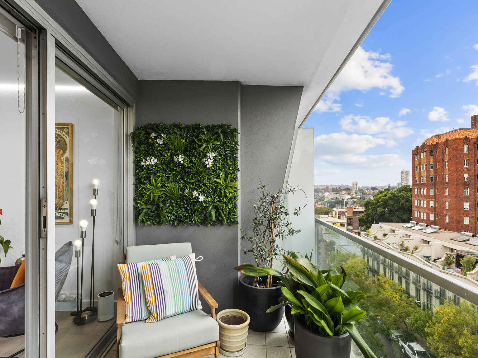 75/6 Greenknowe Avenue Elizabeth Bay