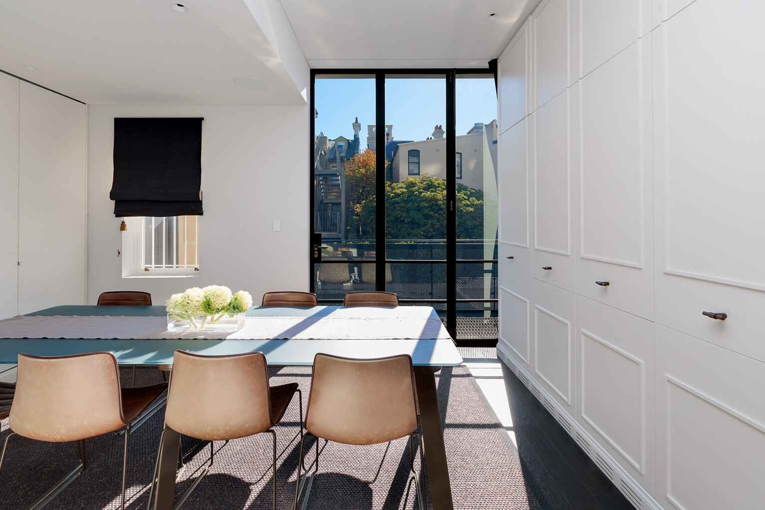 18 Rockwall Crescent Potts Point