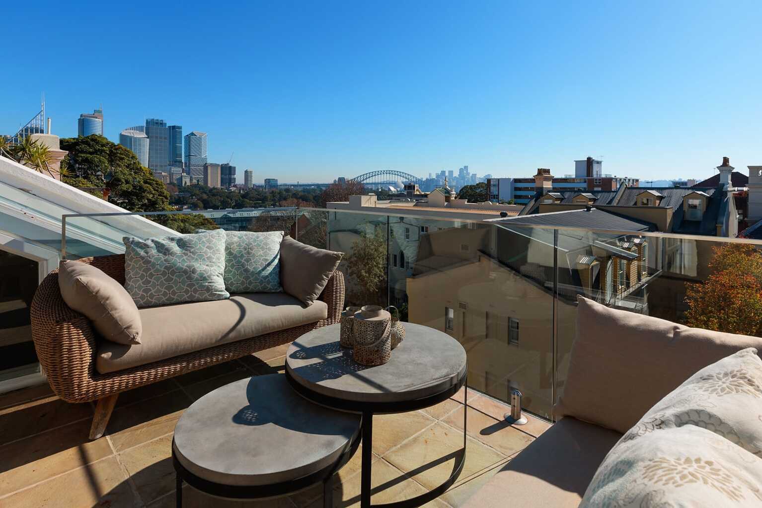 18 Rockwall Crescent Potts Point