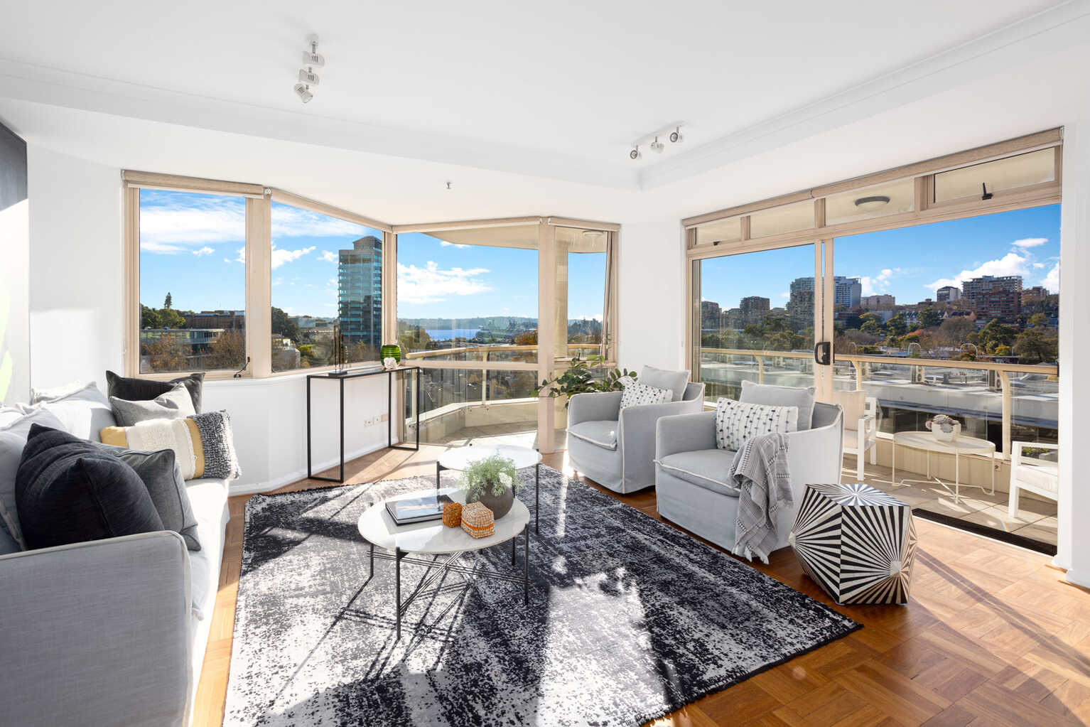 611/63 Crown Street Woolloomooloo 611/63 Crown Street Woolloomooloo