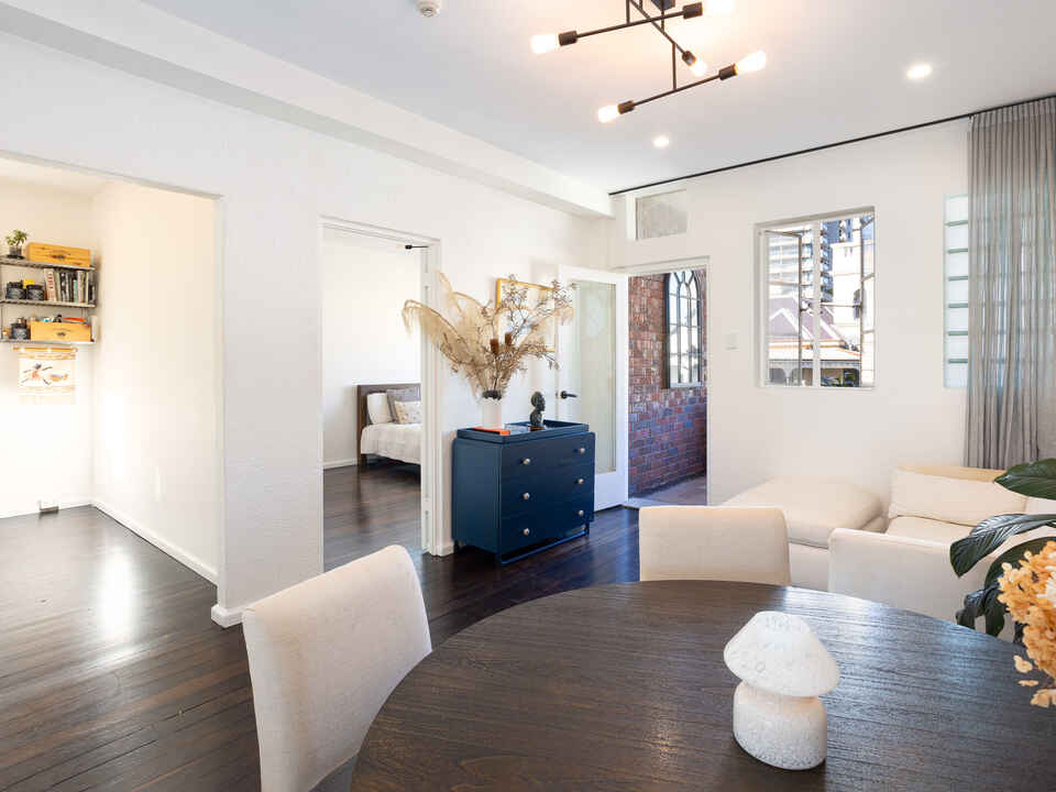 21/10a Challis Avenue Potts Point