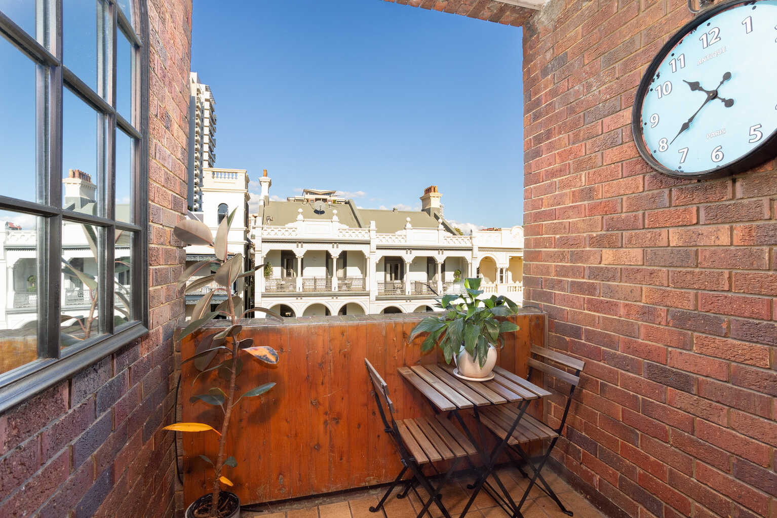 21/10a Challis Avenue Potts Point