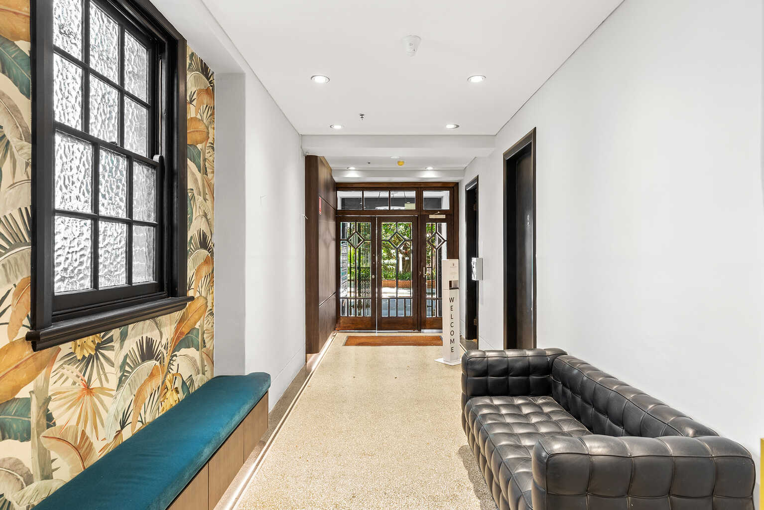 25/18 Springfield Avenue Potts Point