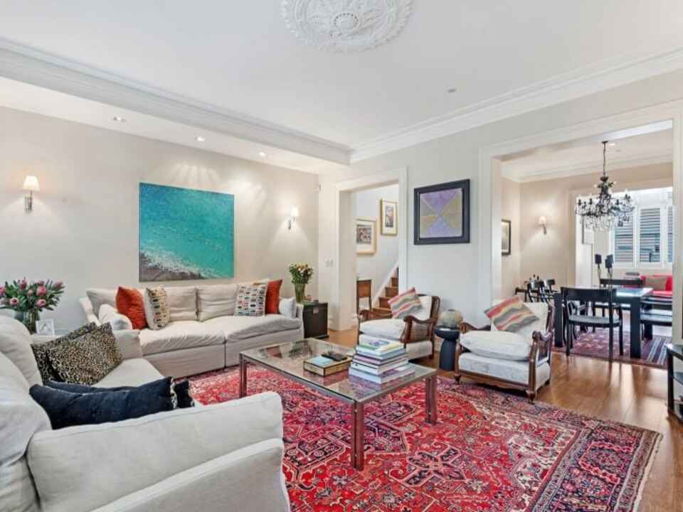 2/12 Rockwall Crescent Potts Point