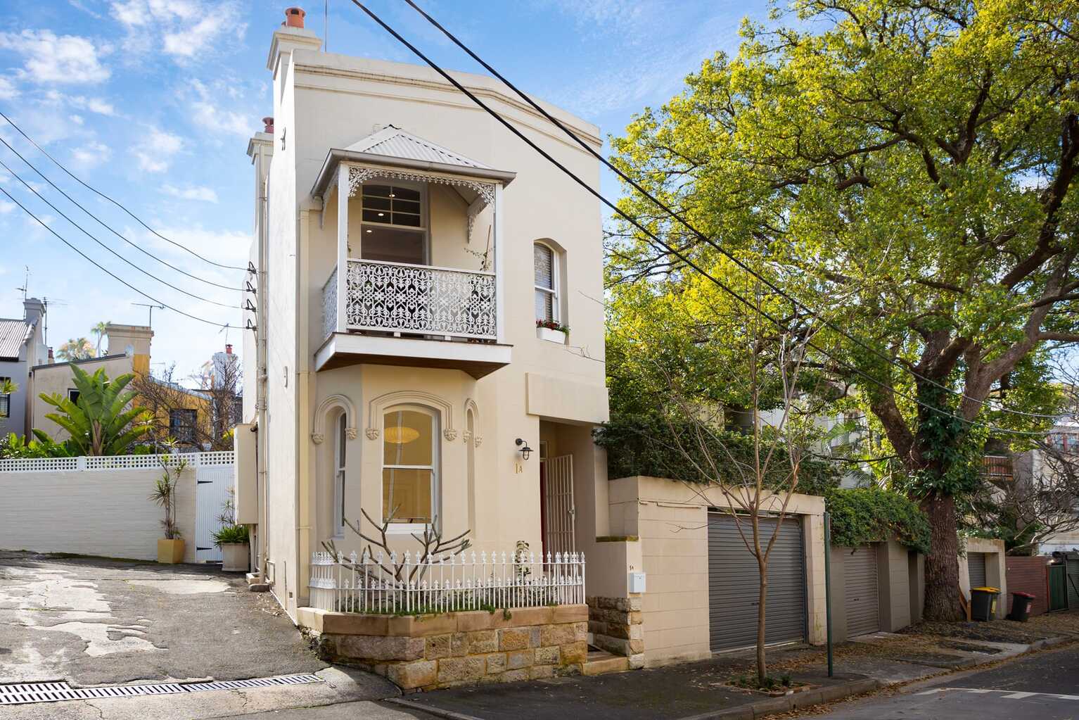 1a Barcom Avenue Darlinghurst