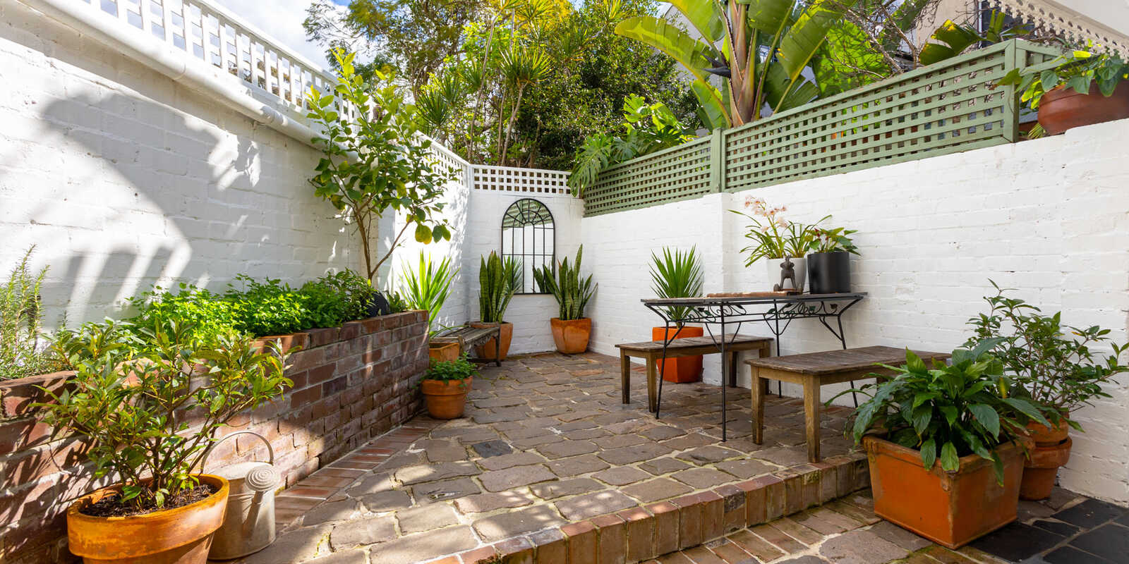 1a Barcom Avenue Darlinghurst