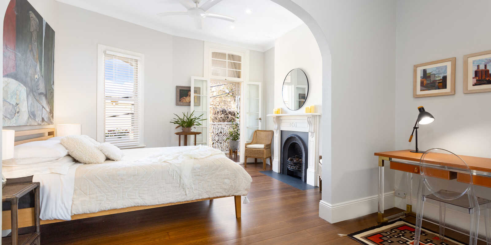 1a Barcom Avenue Darlinghurst