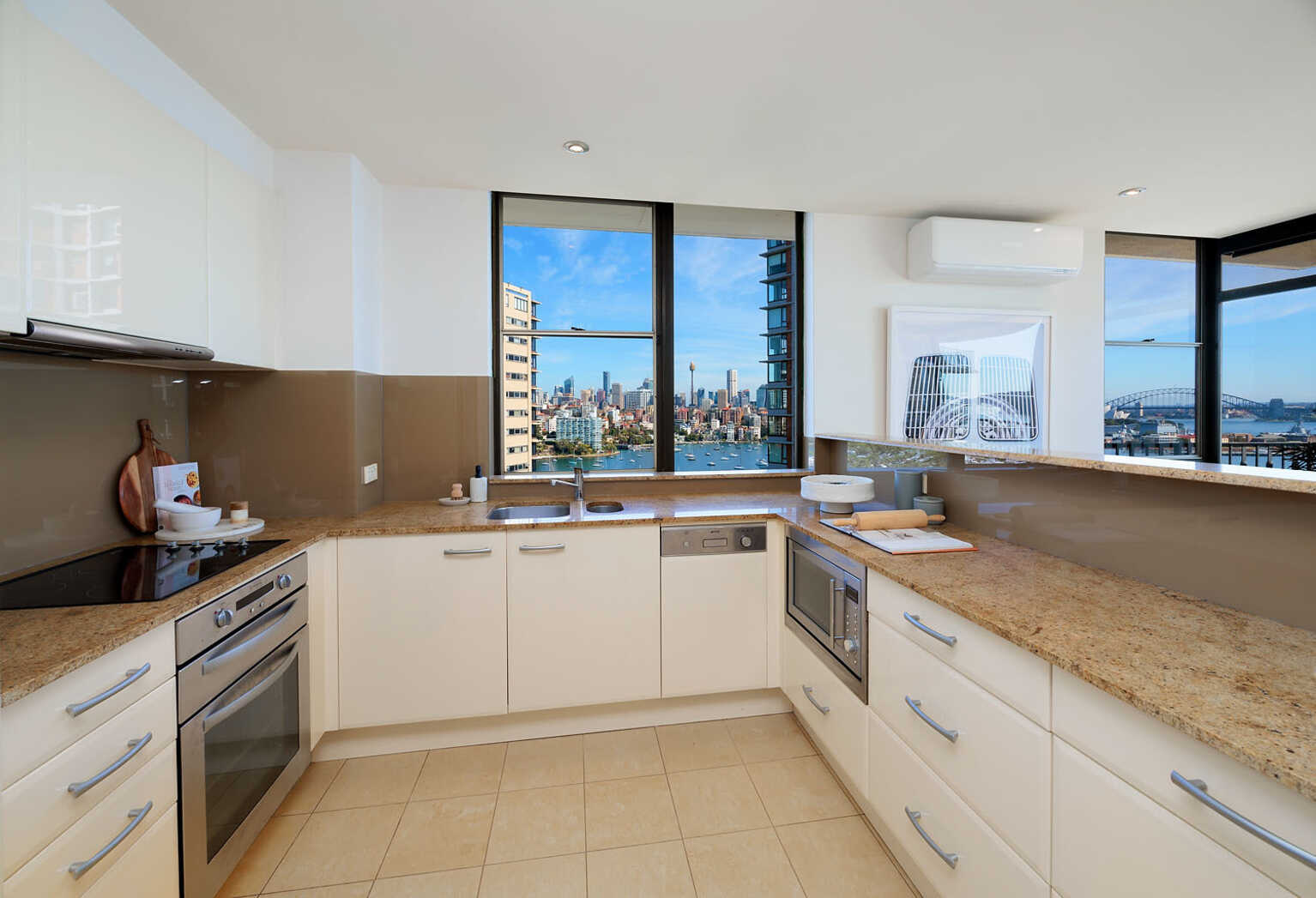 10B/13 Thornton Street Darling Point