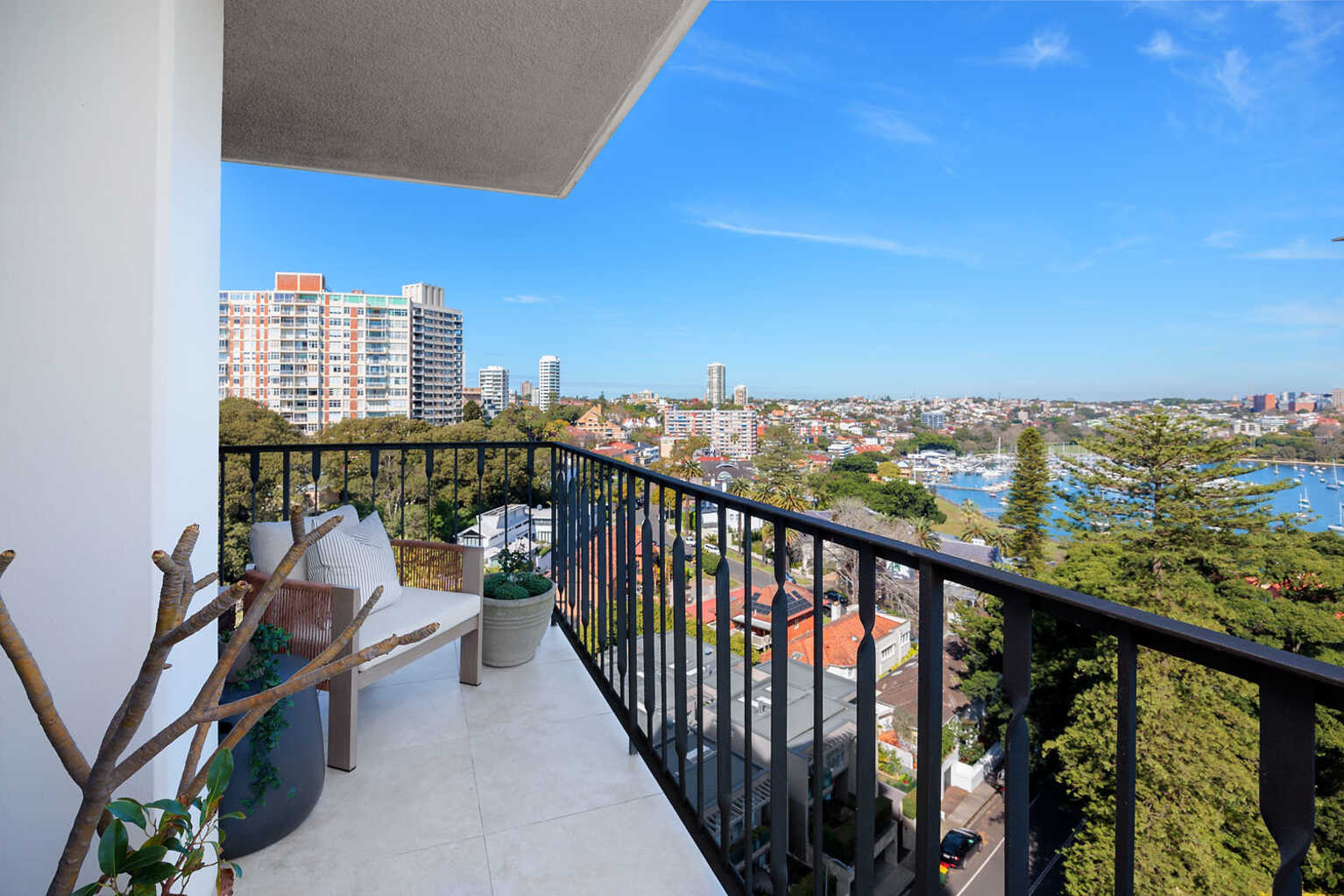 10B/13 Thornton Street Darling Point