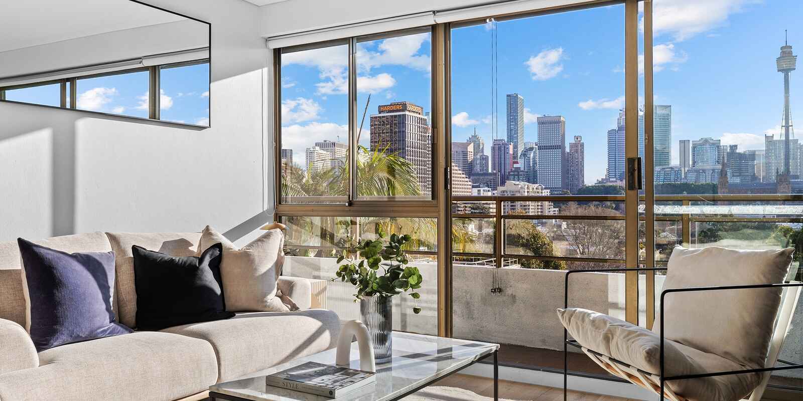 102/145 Victoria Street Potts Point 102/145 Victoria Street Potts Point