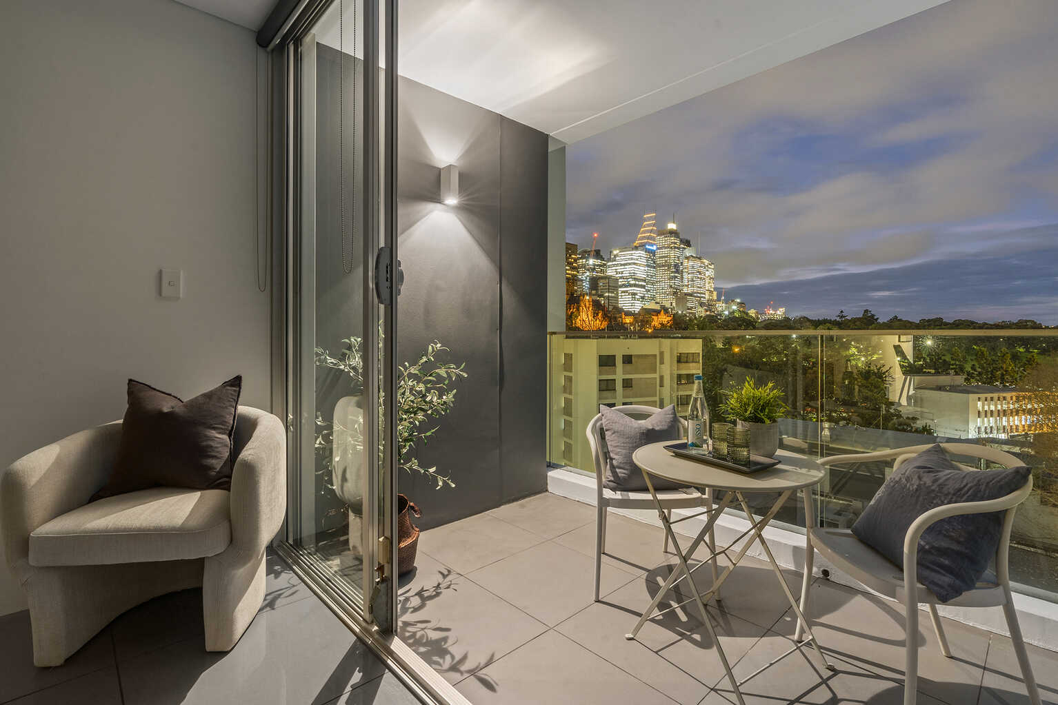 68/60-70 William Street Woolloomooloo 68/60-70 William Street Woolloomooloo