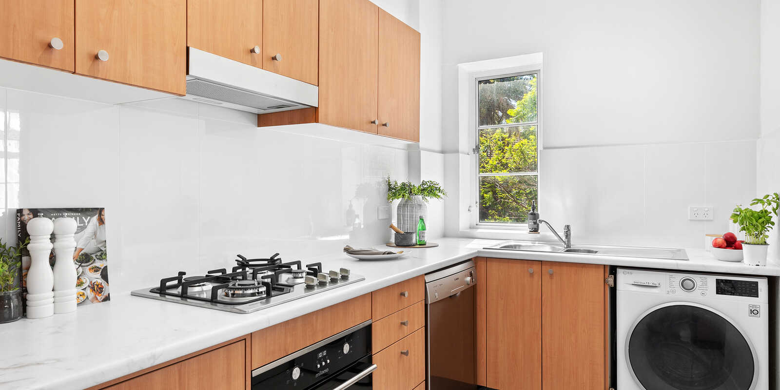 14/20 New South Head Road Edgecliff 14/20 New South Head Road Edgecliff
