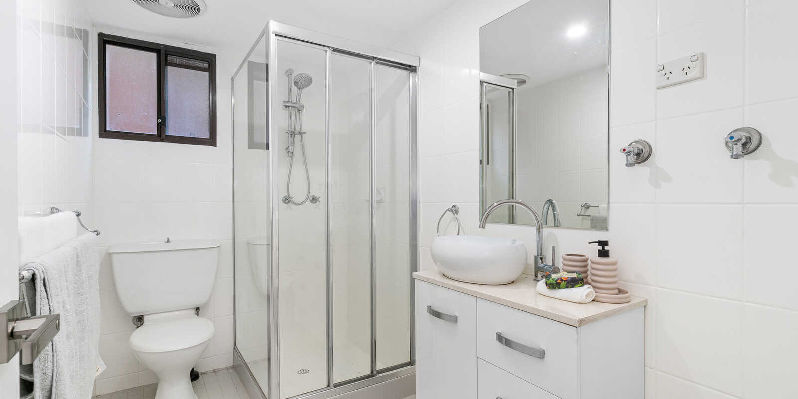 68A  Stephen Road Botany