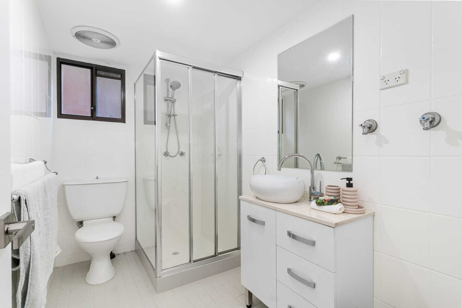 68A  Stephen Road Botany