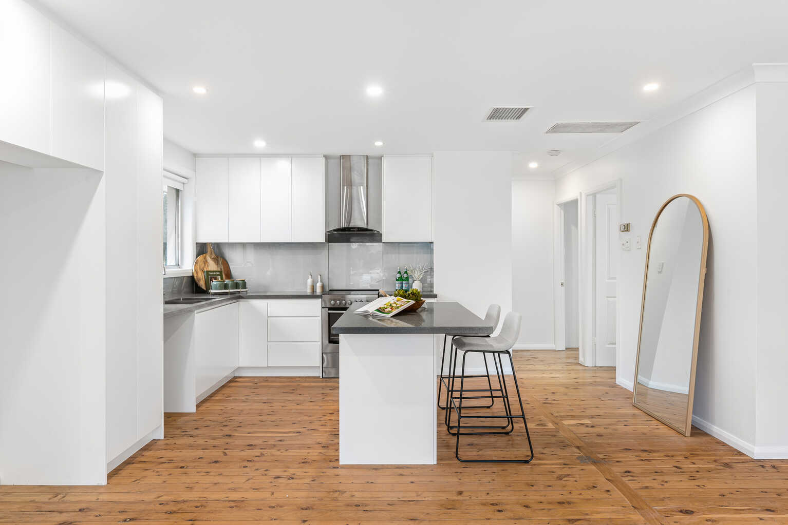 68A  Stephen Road Botany