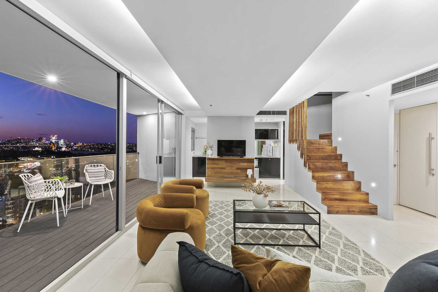 1211/227 Victoria Street Darlinghurst