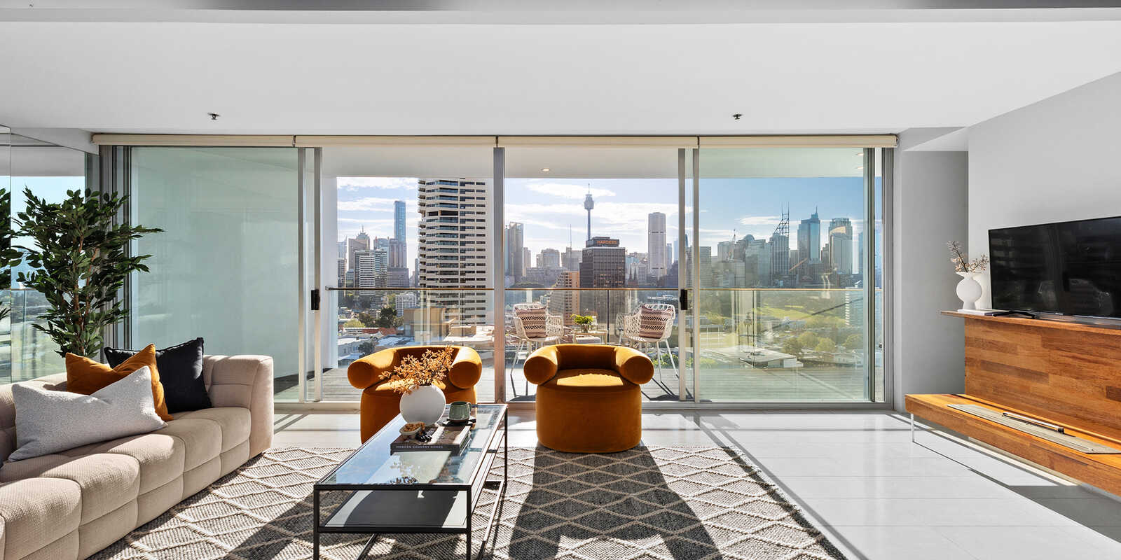 1211/227 Victoria Street Darlinghurst