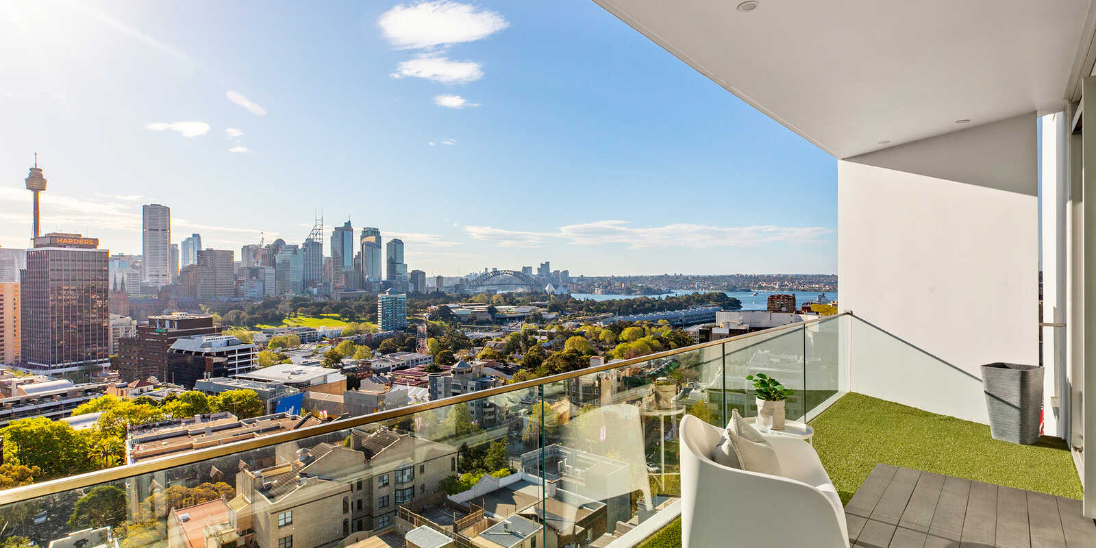 1211/227 Victoria Street Darlinghurst