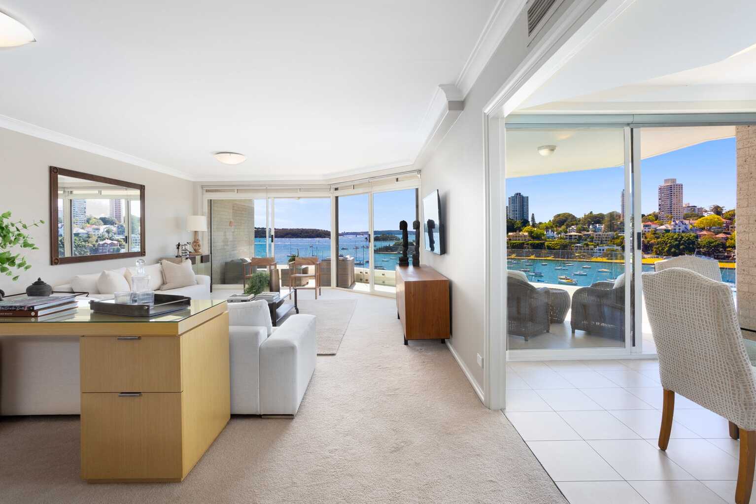 12/93 Elizabeth Bay Road Elizabeth Bay 12/93 Elizabeth Bay Road Elizabeth Bay